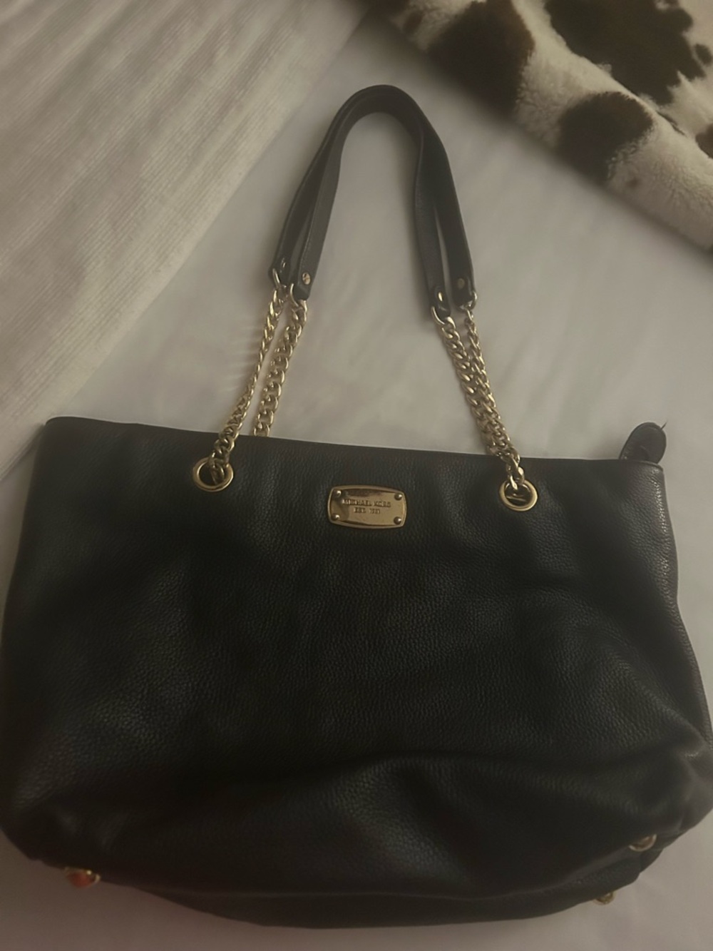 Michael Kors Black Pebbled Leather Tote with Gold Chain Handles - Picture 11 of 12
